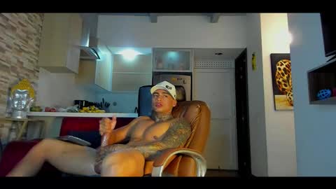 Only fans Ronnie col---InstaRonniecolleman  online show from October 2, 3:54 am