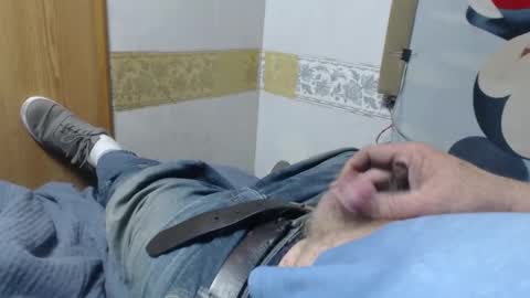 cummingdoouug online show from February 6, 4:25 pm