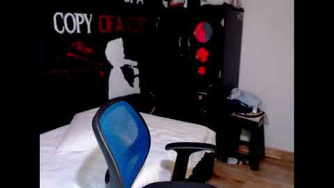 will online show from December 5, 5:51 pm