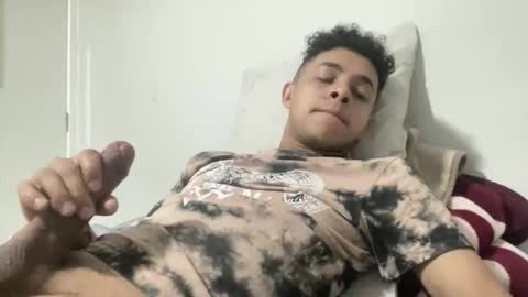 dotadinha online show from April 8, 4:46 am