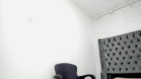 DOUGLAS online show from October 29, 1:14 pm