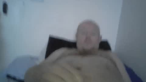 Snapshot of doyle5557gmailcom chatting on February 18, 3:32 pm doyle5557gmailcom online show from February 18, 3:32 pm