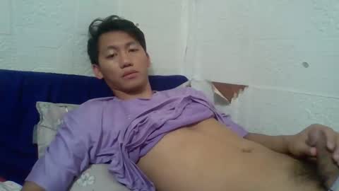 Snapshot of drain_me29 chatting on October 22, 2:48 am drain_me29 online show from October 22, 2:48 am