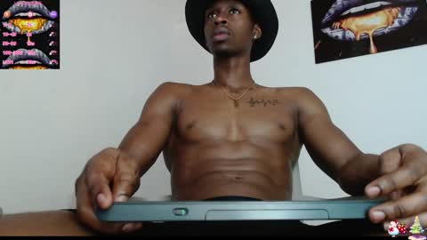 Drake 23 online show from December 23, 6:00 am