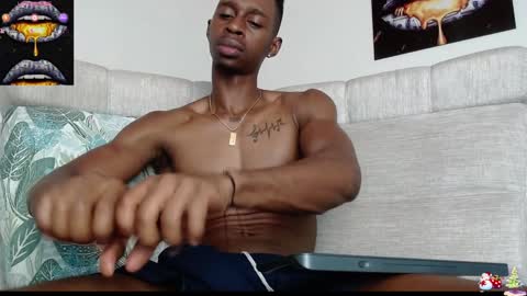 Drake 23 online show from December 7, 6:43 am