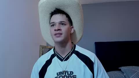 drake_carter1 online show from May 25, 2:29 am