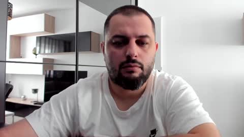 Draven A online show from December 18, 9:58 am