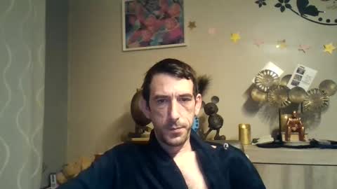 dreamguy38 online show from February 9, 3:43 am