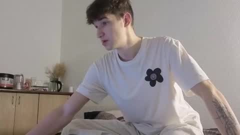 Mark online show from December 17, 2:35 pm