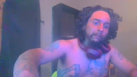 Snapshot of drogoloko233 chatting on September 15, 12:46 am drogo lpkp online show from September 15, 12:46 am