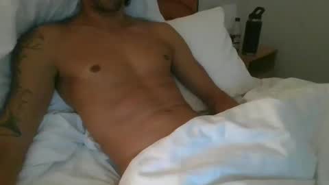 Snapshot of drsurfer chatting on February 8, 2:16 pm Jaydee online show from February 8, 2:16 pm