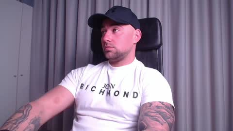 DuncanStone online show from April 9, 5:38 am