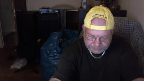Snapshot of durk55 chatting on December 21, 7:49 pm durk55 online show from December 21, 7:49 pm