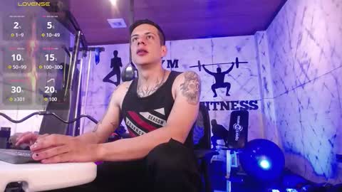 Dustin Sonne online show from November 15, 4:14 am