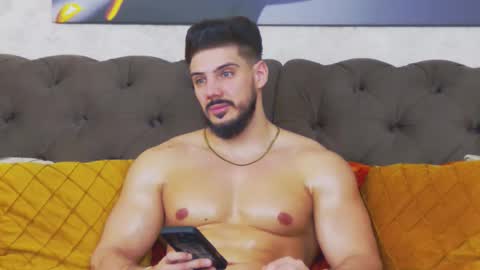 Dustin online show from February 17, 6:12 am