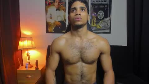 DUSTYN MICHELLE online show from January 17, 2:36 am