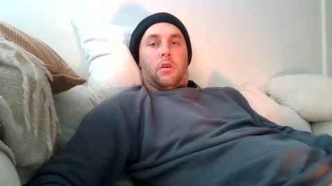 dustyroy09 online show from May 25, 6:08 am