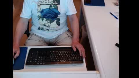 dutchpornking2 online show from June 3, 3:28 pm