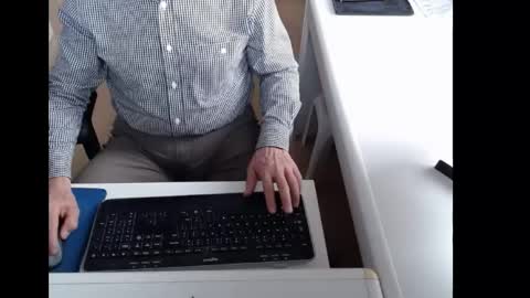 dutchpornking2 online show from April 10, 6:53 am