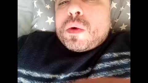Snapshot of dwizziz chatting on October 10, 8:52 am Ivan online show from October 10, 8:52 am