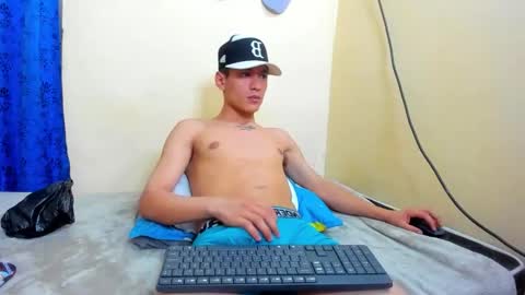 dylan_navas online show from November 6, 4:59 am