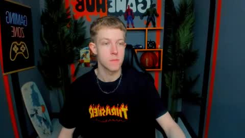 Dylan online show from April 17, 10:18 am