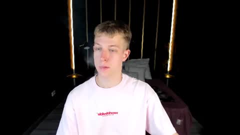 Dylan online show from July 13, 6:26 am