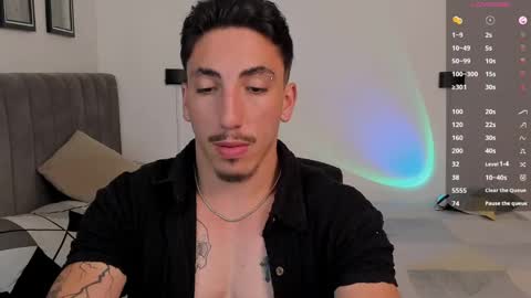 Snapshot of dylan_spencer chatting on January 31, 7:40 pm Bryan model independient online show from January 31, 7:40 pm