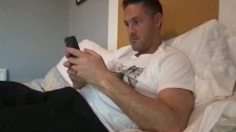Snapshot of dylan_thick chatting on January 7, 1:06 am Dylans ThicK online show from January 7, 1:06 am