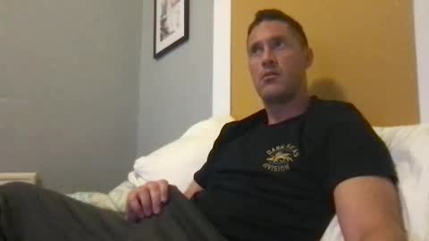 Snapshot of dylan_thick chatting on February 19, 4:55 am Dylans ThicK online show from February 19, 4:55 am