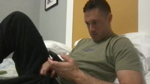 Snapshot of dylan_thick chatting on January 27, 6:19 am Dylans ThicK online show from January 27, 6:19 am