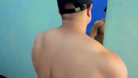 dylanguss online show from December 4, 12:12 pm