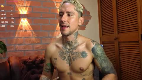 D Y L A N online show from October 5, 12:47 am