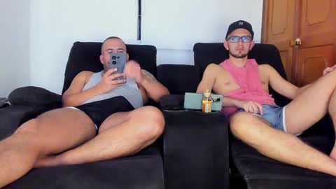 Dylann and Willy online show from March 12, 1:14 am