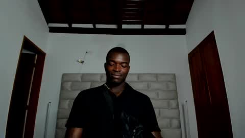 Dylan Taylor online show from April 12, 6:42 pm