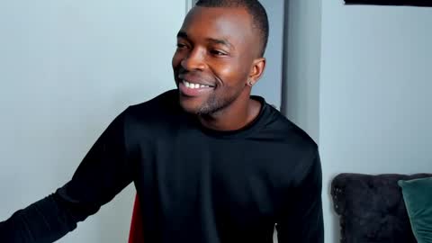 Dylan Taylor online show from April 18, 11:33 am