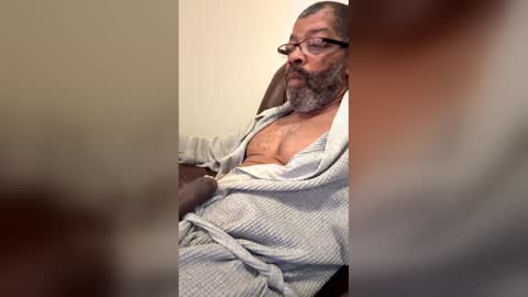 easternjerk online show from April 10, 9:05 am