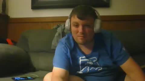 Eazyb91 online show from May 22, 5:12 am