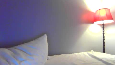 Snapshot of ed5189 chatting on February 11, 10:59 am ed5189 online show from February 11, 10:59 am