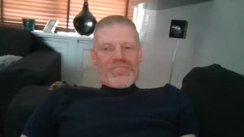Snapshot of eddie4767 chatting on October 12, 9:14 am eddie4767 online show from October 12, 9:14 am