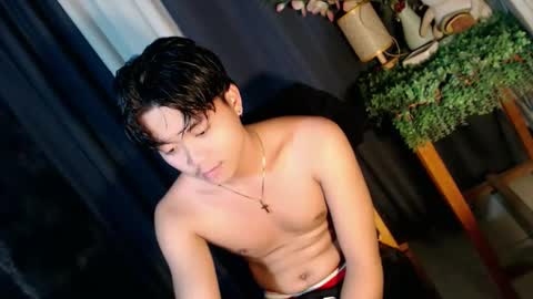 edelcum_xx online show from October 13, 8:31 am