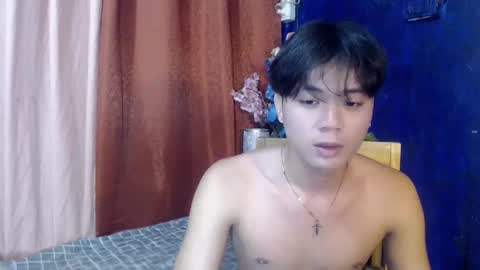 edelcum_xx online show from March 8, 7:29 pm