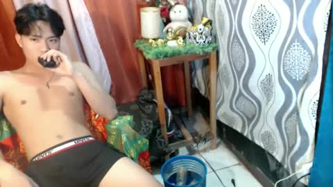 edelcum_xx online show from January 27, 9:13 am