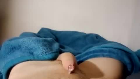 Snapshot of eden_glock chatting on February 9, 6:01 am Hey my name is Eden follow me IG ede glock online show from February 9, 6:01 am