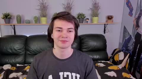 Snapshot of edgar_luck chatting on February 26, 3:21 am Edgar online show from February 26, 3:21 am