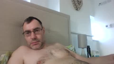 edinandy77 online show from December 19, 12:13 pm