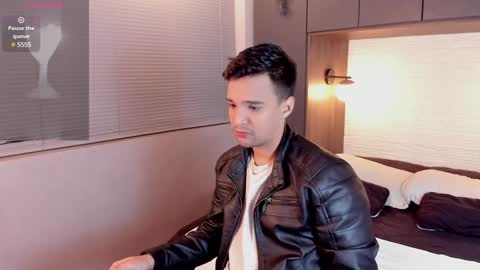 Eduardo online show from January 8, 3:29 am