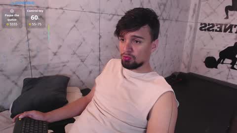 Eduardo online show from November 22, 4:01 am