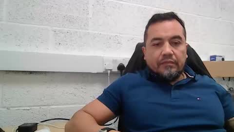 EdM online show from February 20, 9:44 am