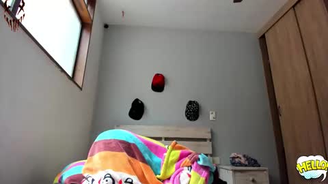 eithan_rune online show from February 23, 4:52 pm